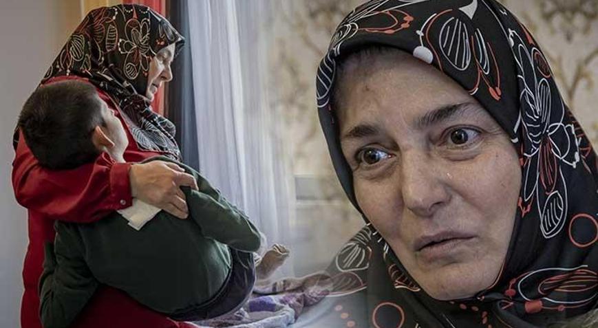 Doktorların 3 günden fazla yaşamaz dedikleri oğluna 22 yıldır gözü gibi bakıyor