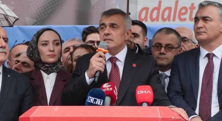 CHP İstanbul İl Başkanı Mehmet Ali Yüksel görevine başladı
