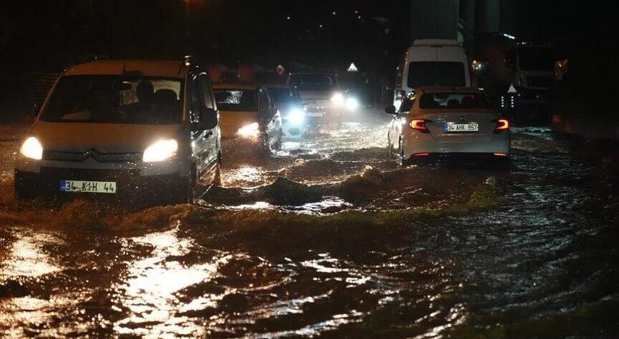 İstanbul ve 5 ildeki sel ve su baskınlarının sigorta maliyeti 2 milyar liraya yaklaştı