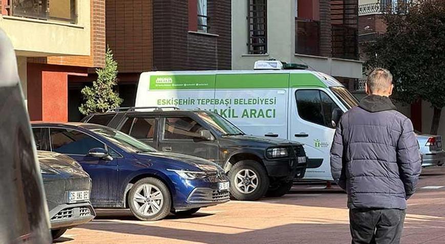 Eskişehirde müdür yardımcısı evinde ölü bulundu