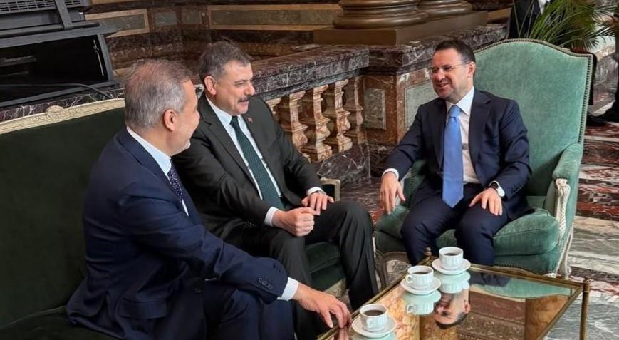 Bakanlar Hakan Fidan, Akın Gürlek ve Mustafa Çiftçi Brüksel’de kahve molasında buluştu