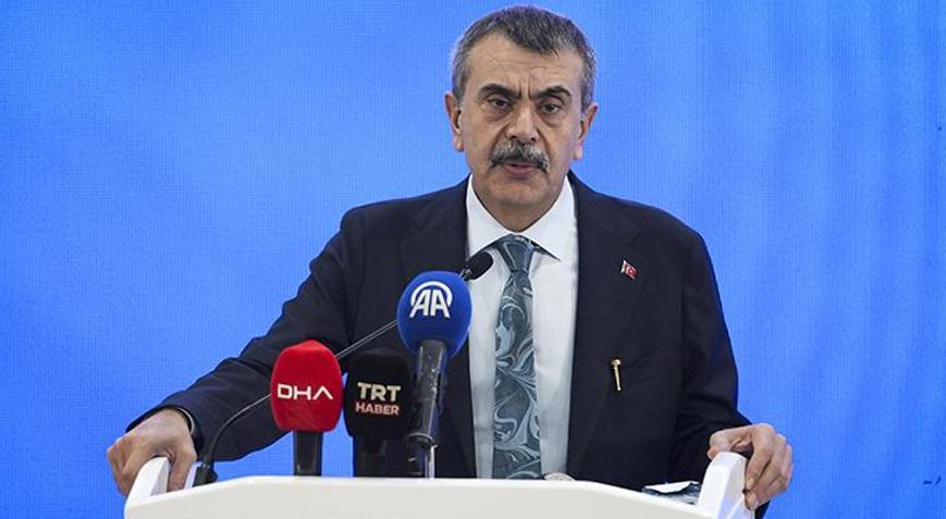 Osmanlı ve Anadolu çeyizleri BAEde sergilendi Bakan Tekin: TİKA ile birlikte farklı ülkelere taşıyacağız