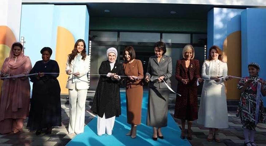 Emine Erdoğan, Özbekistanda eğitim kurumunun açılışına katıldı