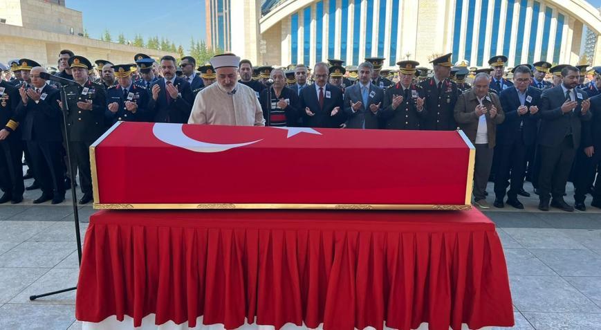 Ankaradaki askeri araç kazasında şehit olan Albay Sayit Gökgöz son yolculuğuna uğurlandı