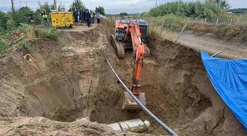 Aydında acı olay Kanalizasyon kazısında toprak kaydı: Ercan Az hayatını kaybetti