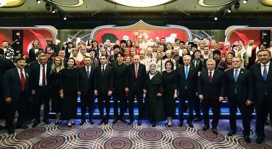 Emine Erdoğandan Cumhuriyet Bayramı ve TDT Zirvesi paylaşımı