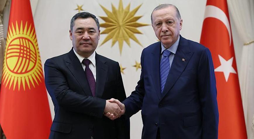 Cumhurbaşkanı Erdoğan, Kırgızistan Cumhurbaşkanı Caparov ile görüştü