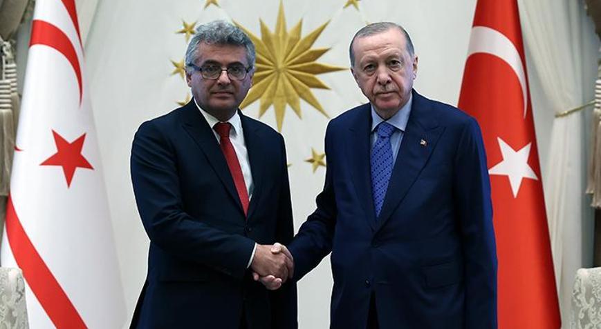 Cumhurbaşkanı Erdoğan, Kuzey Kıbrıs Türk Cumhuriyeti Cumhurbaşkanı Tufan Erhürman ile görüştü