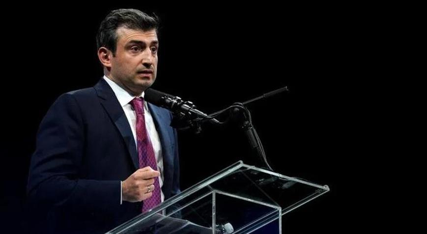 Selçuk Bayraktar, genç bilim insanlarına seslendi: Bugünün değil, yarının yarışına hazırlanmak gerekiyor