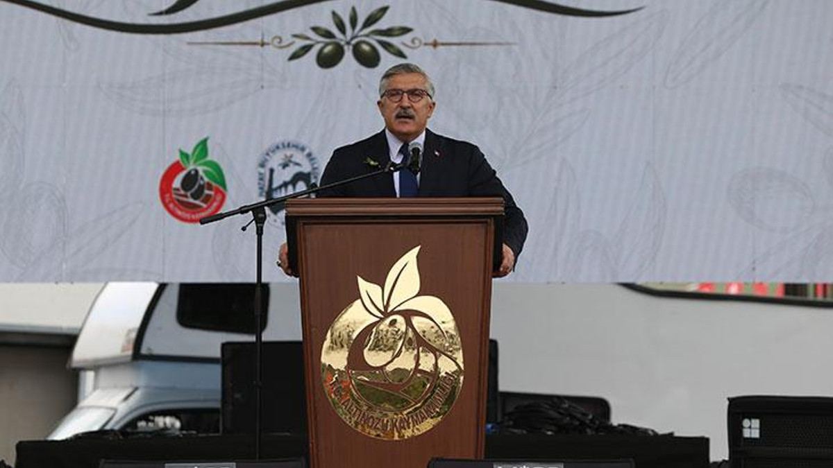 Hüseyin Yayman, Hatay'da yeni anayasa çağrısında bulundu