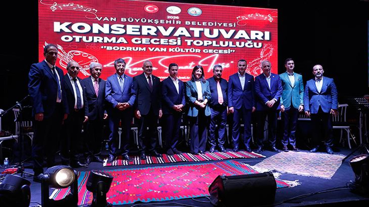 Bodrum'da Vanlılar Gecesi'ne siyasi katılım
