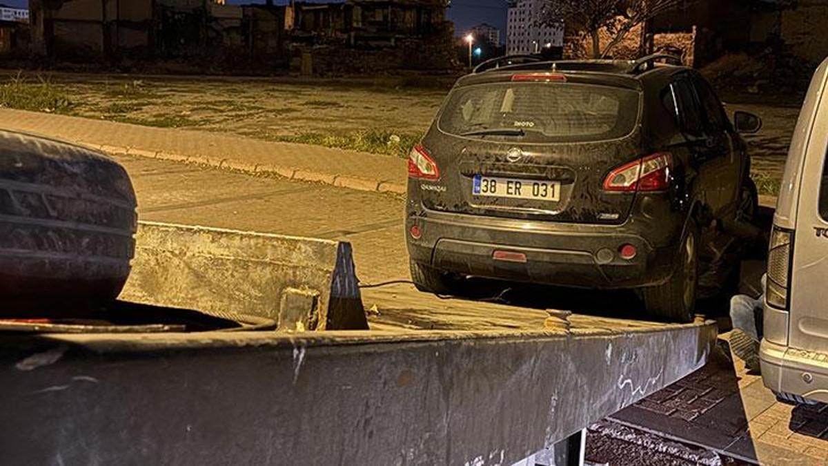 Kayseri'de alkollü sürücü polise dava tehdidi savurdu