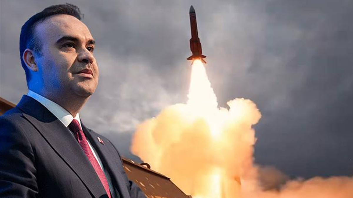 Bakan Kacır, SİPER-2 füzesi için tebrik mesajı yayımladı